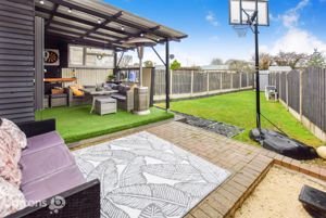 Photo 14- click for photo gallery